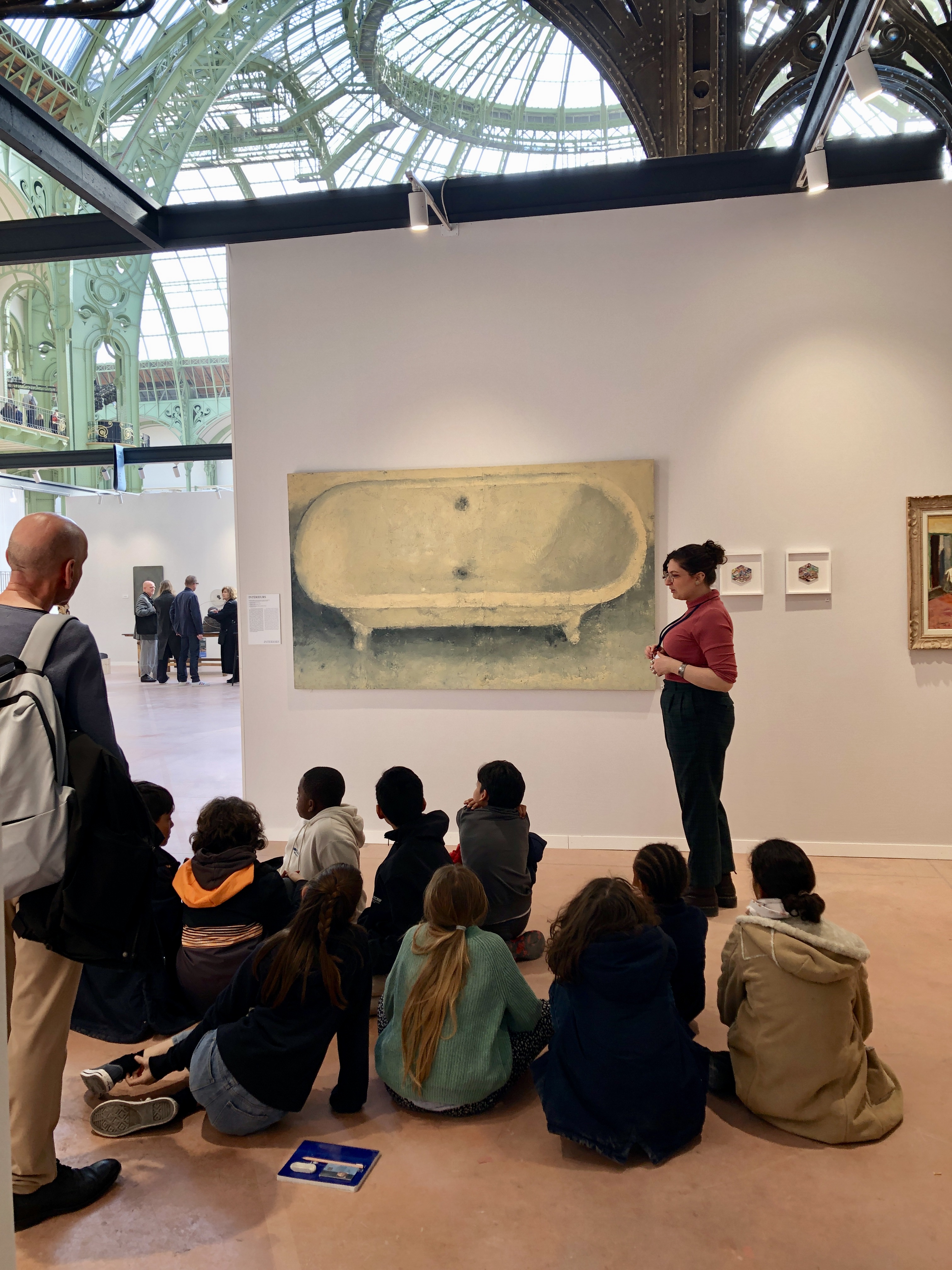 Sur le stand d'[Art Paris] en compagnie de la médiatrice Nausicaa Laverny pour évoquer le travail de Philippe Cognée